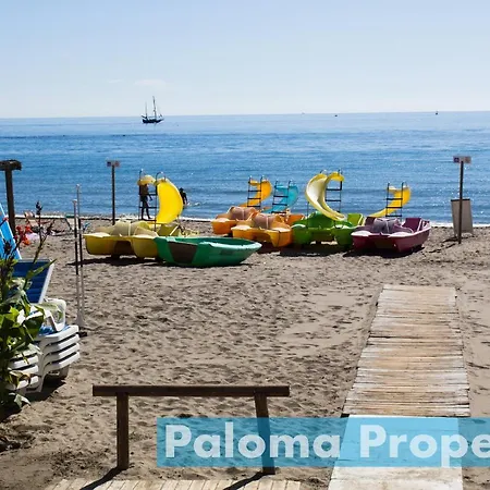 2bdr Sunny With Pool And Private Parking In Apartment
